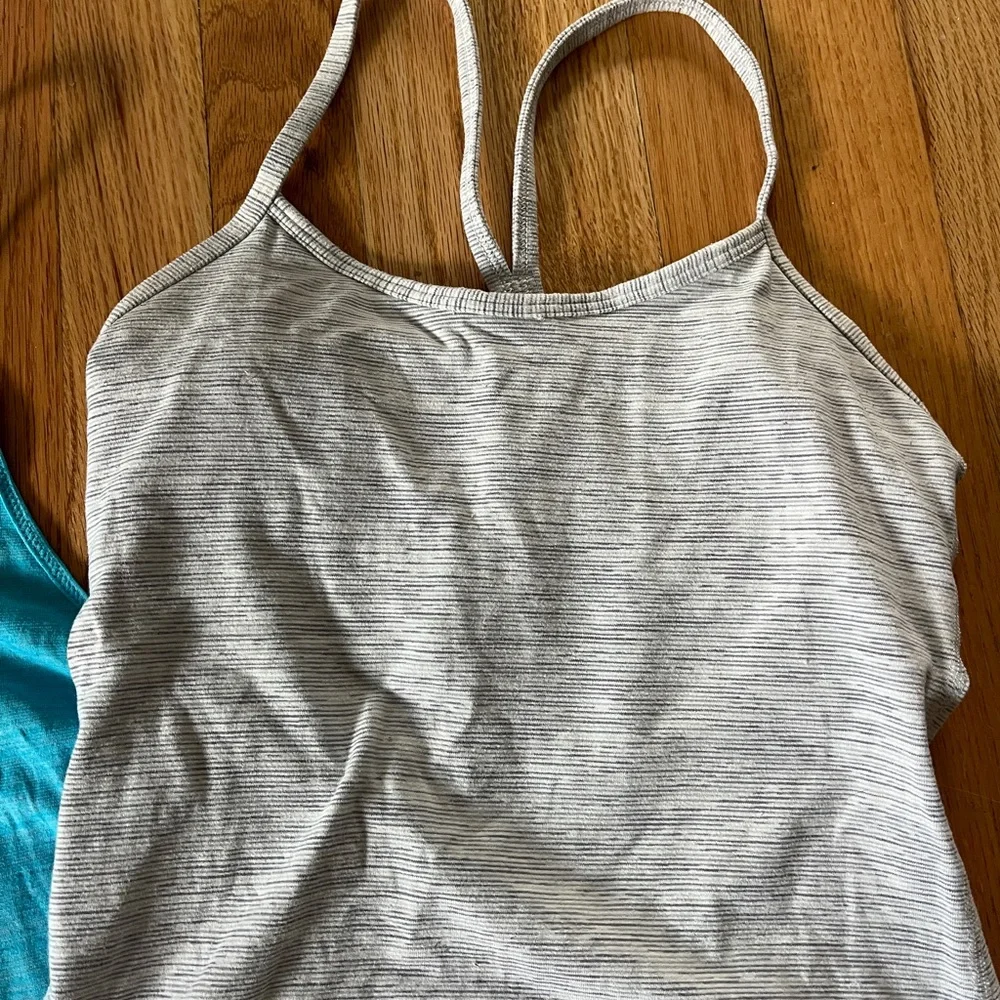 Lululemon Workout Tank Tops - Teal and Light Gray - Picture 2 of 5